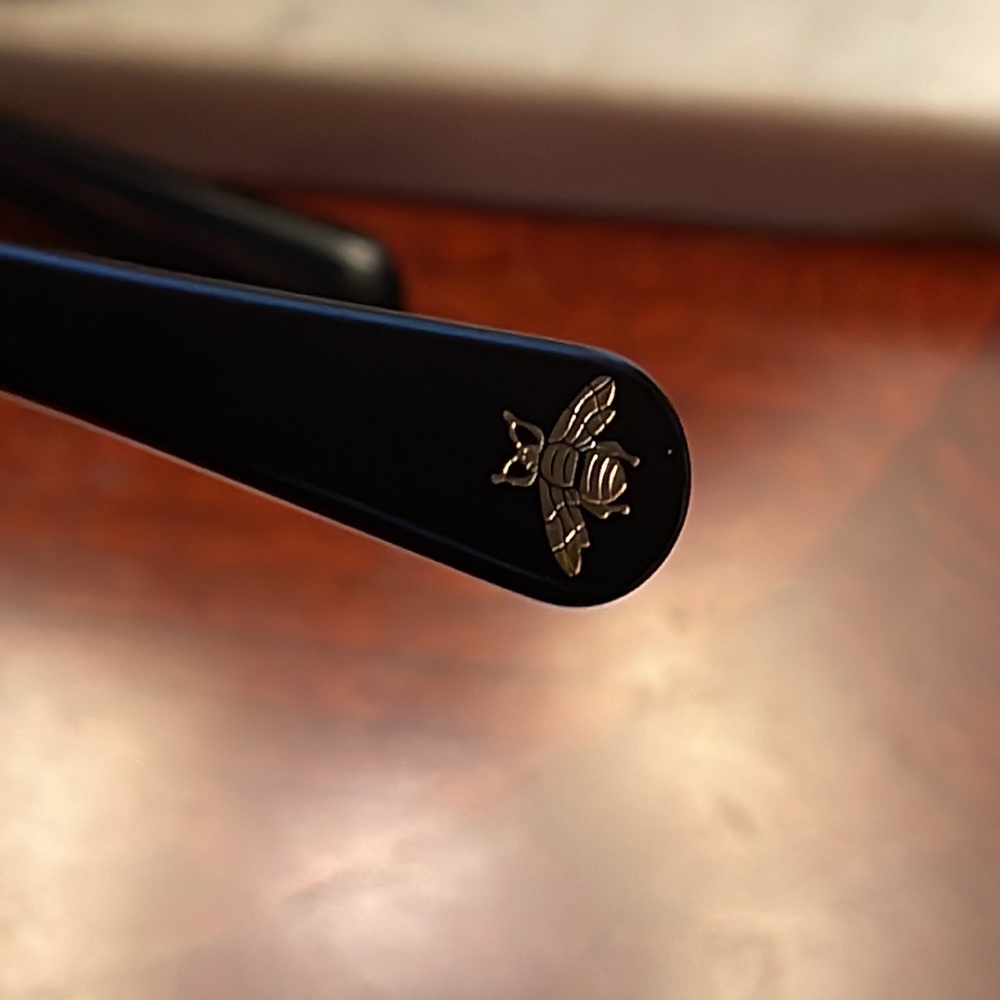 💯 authentic Gucci glasses. - Picture 14 of 16